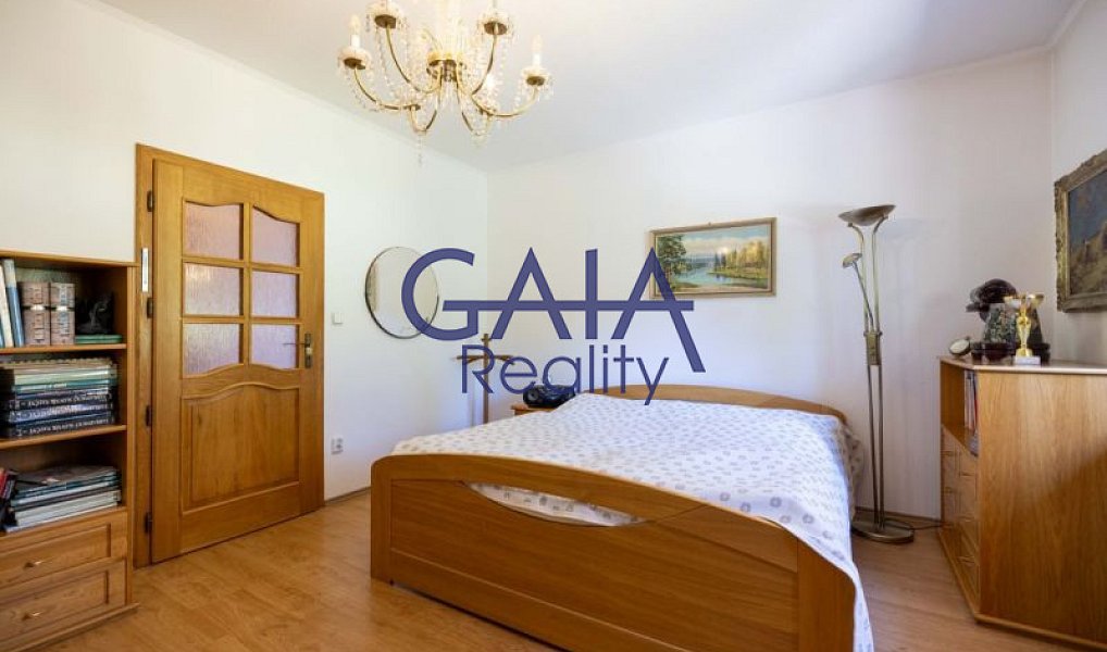 Prodej domu 354 m² s pozemkem 3 088 m², Strážovice – náhled fotky 11