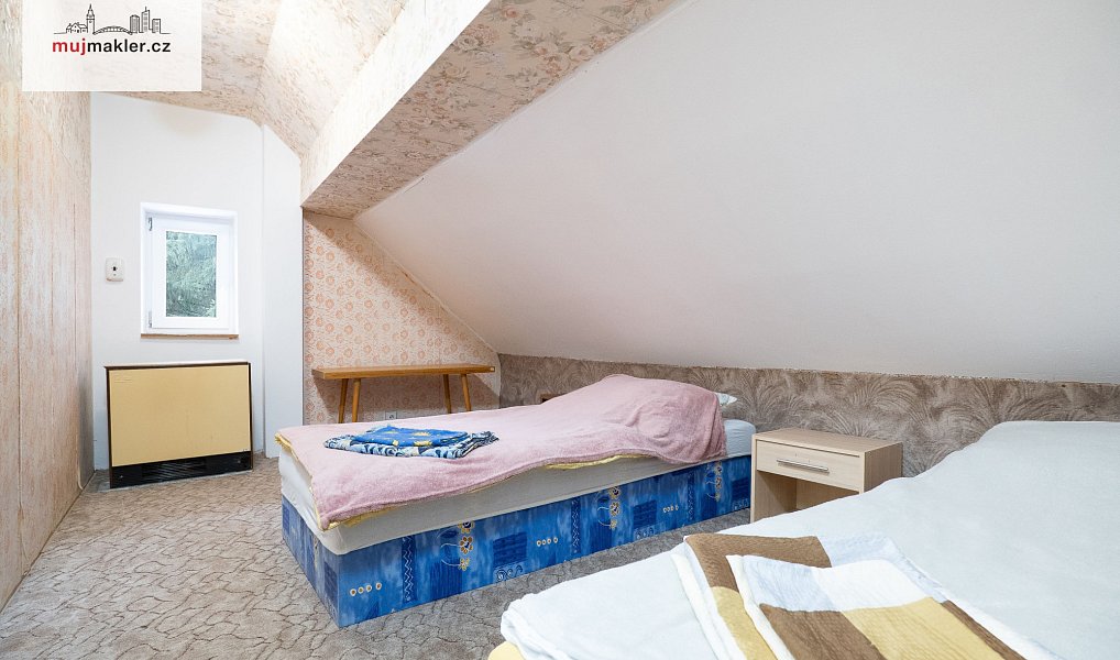 Prodej ubytovacího objektu 360 m², Merklín – náhled fotky 12