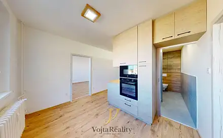 Prodej bytu 2+1 55 m², Černá cesta, Olomouc - Klášterní Hradisko