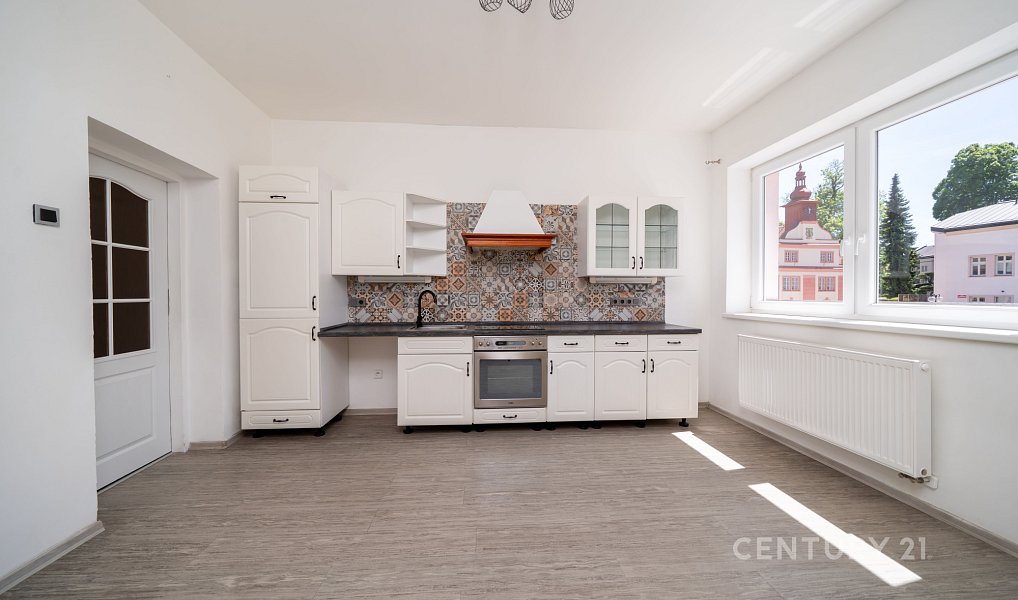 Prodej domu 113 m² s pozemkem 95 m², Úpice – náhled fotky 21