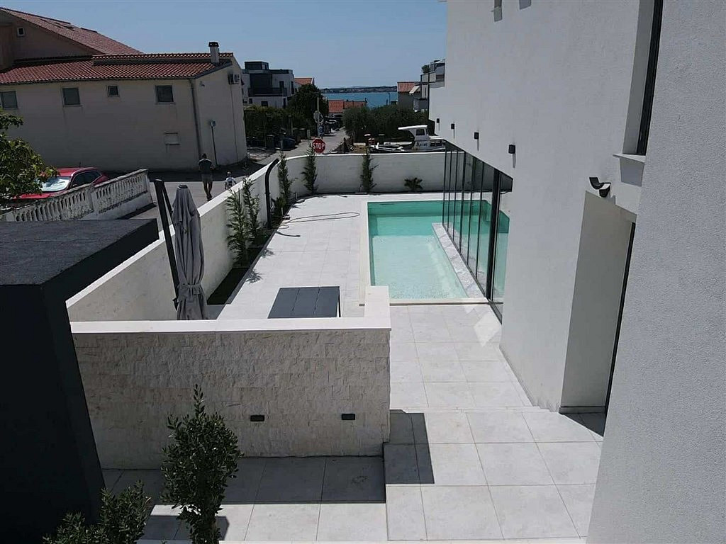 Prodej domu 262 m² s pozemkem 411 m² — photo 3