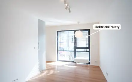 Pronájem bytu 1+kk 30 m², Pakoměřická, Praha 8 - Kobylisy