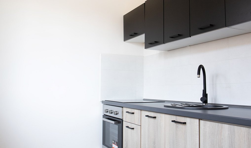 Pronájem bytu 2+1 51 m², Chomutov – náhled fotky 3