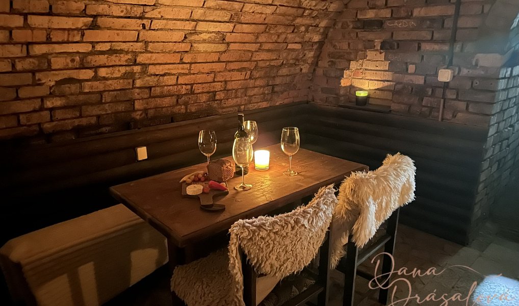 Prodej domu 190 m² s pozemkem 236 m², Strachotín – náhled fotky 9