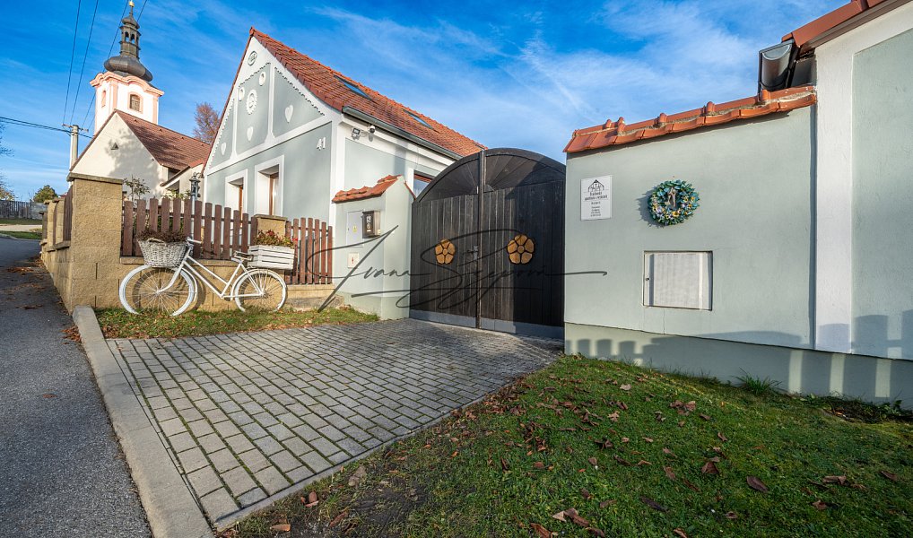 Prodej ubytovacího objektu 208 m², Dráchov – náhled fotky 16