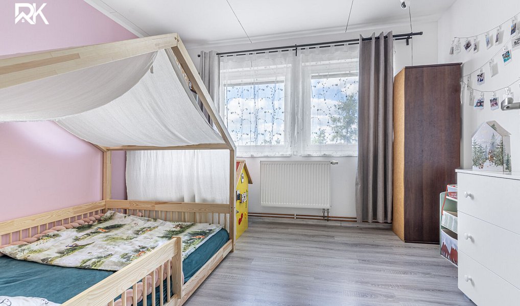 Prodej bytu 4+kk 78 m², Kolín – náhled fotky 9