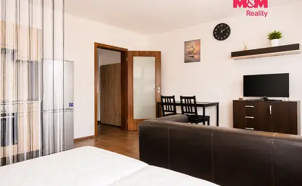 Prodej bytu 1+kk 36 m², Hornoměcholupská, Praha 10 - Horní Měcholupy