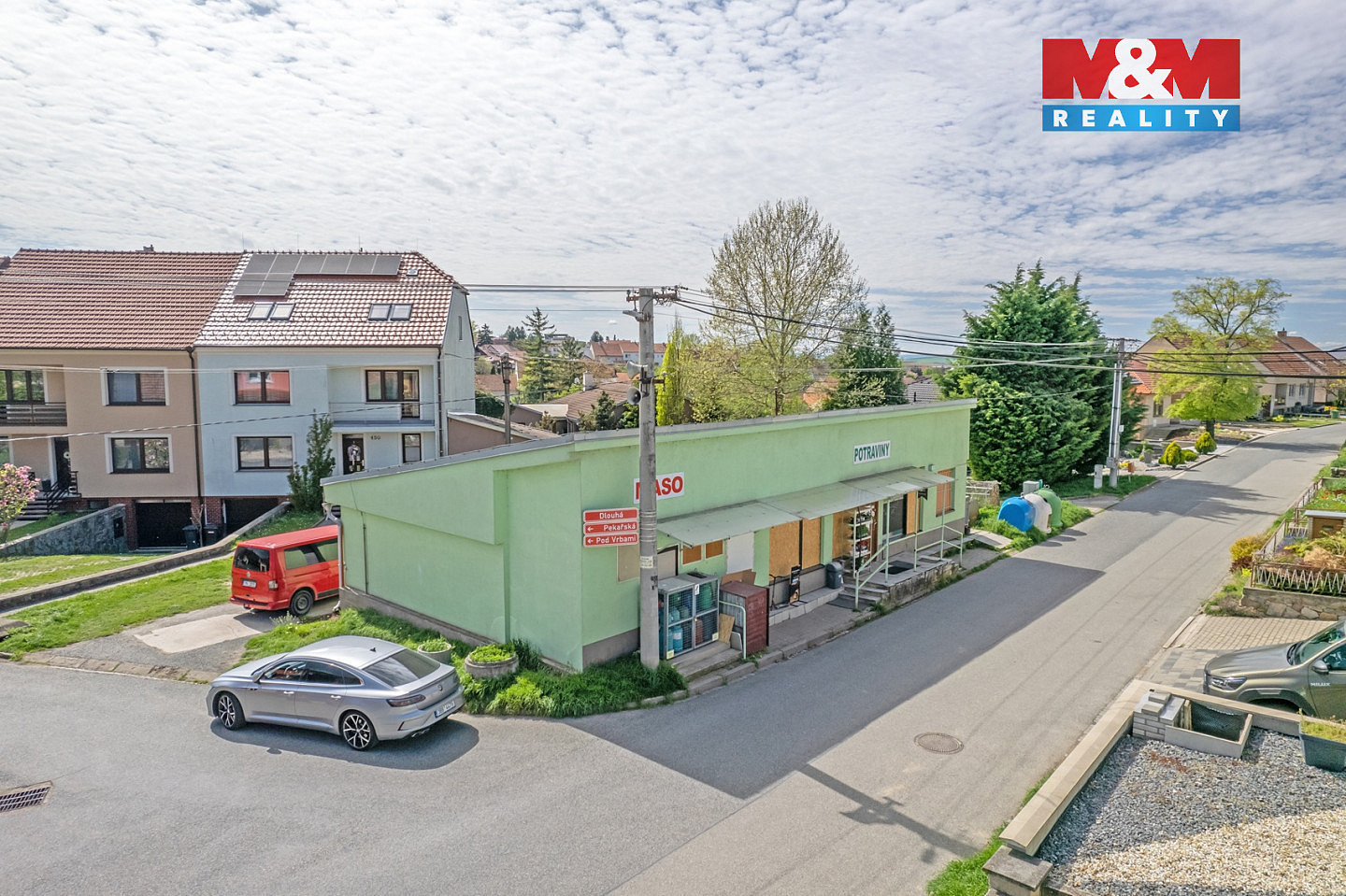 Prodej obchodních prostor 143 m²