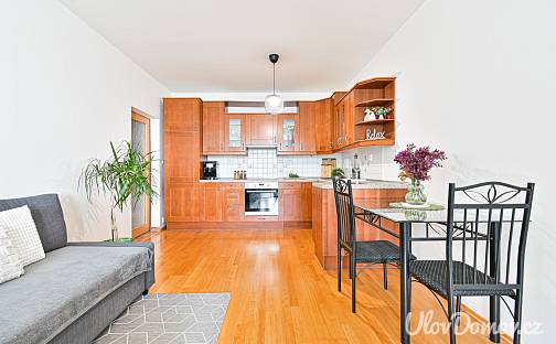 Prodej bytu 2+kk 64 m², Jeřabinová, Praha 5 - Motol