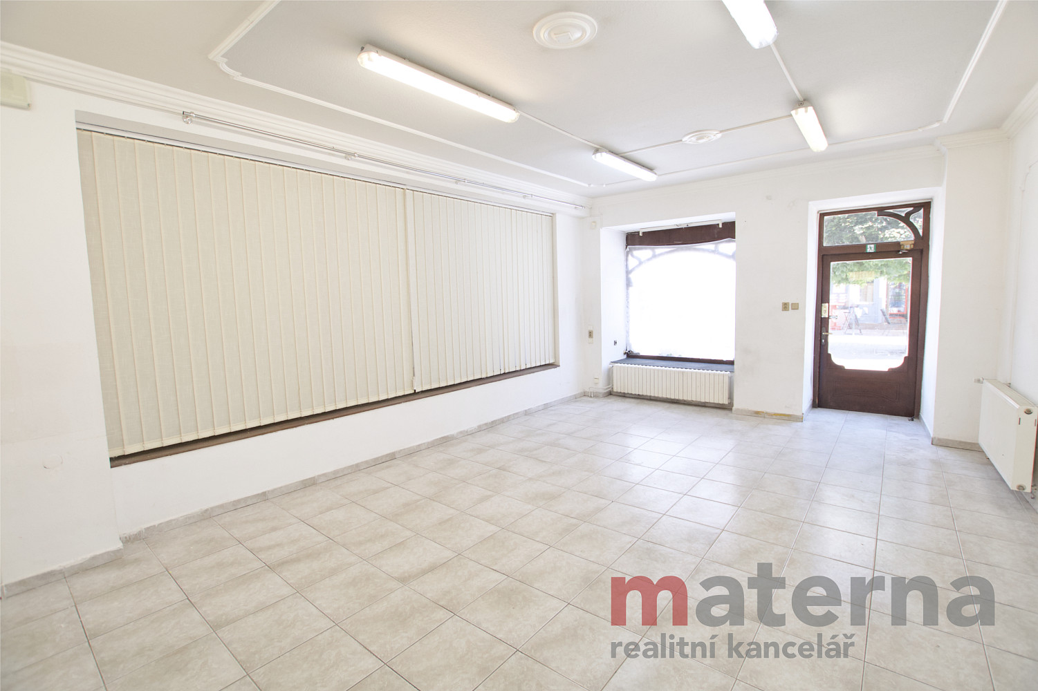 Prodej nájemního domu, činžáku 307 m² – fotografie 3