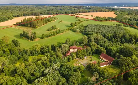 Prodej vily 500 m² s pozemkem 372 118 m², Bělčice, okres Strakonice