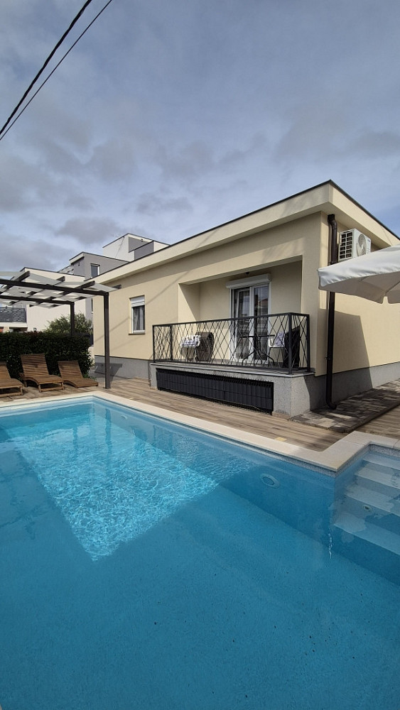 Prodej domu 104 m² s pozemkem 104 m²