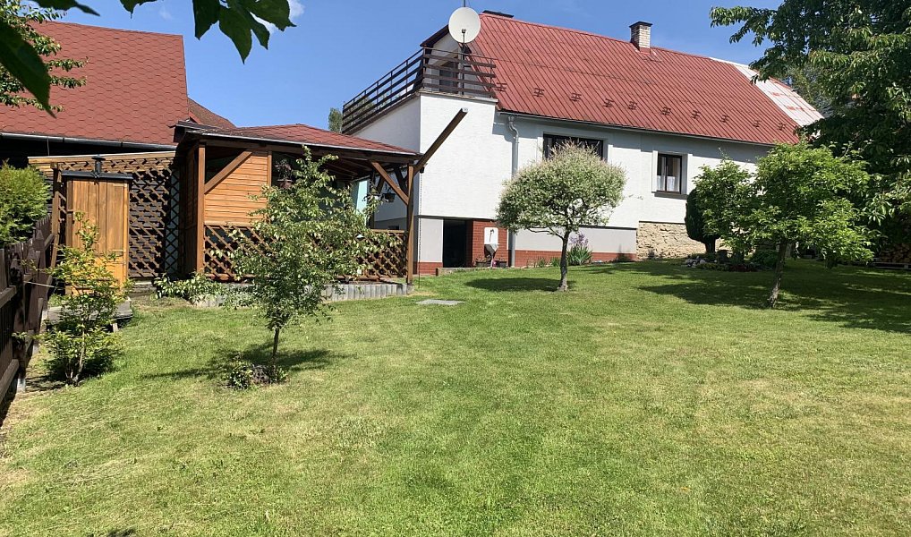 Prodej domu 200 m² s pozemkem 1 097 m², Velké Heraltice – náhled fotky 6