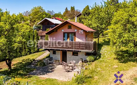 Prodej chaty/chalupy 38 m² s pozemkem 383 m², Zlín - Prštné