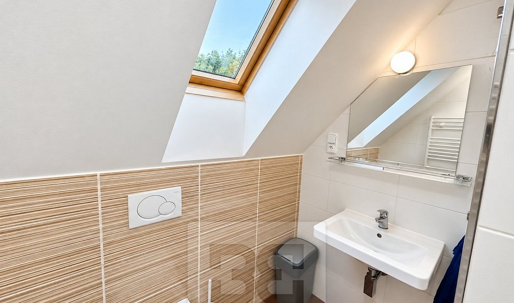 Pronájem bytu 4+kk 99 m², Praha – náhled fotky 20