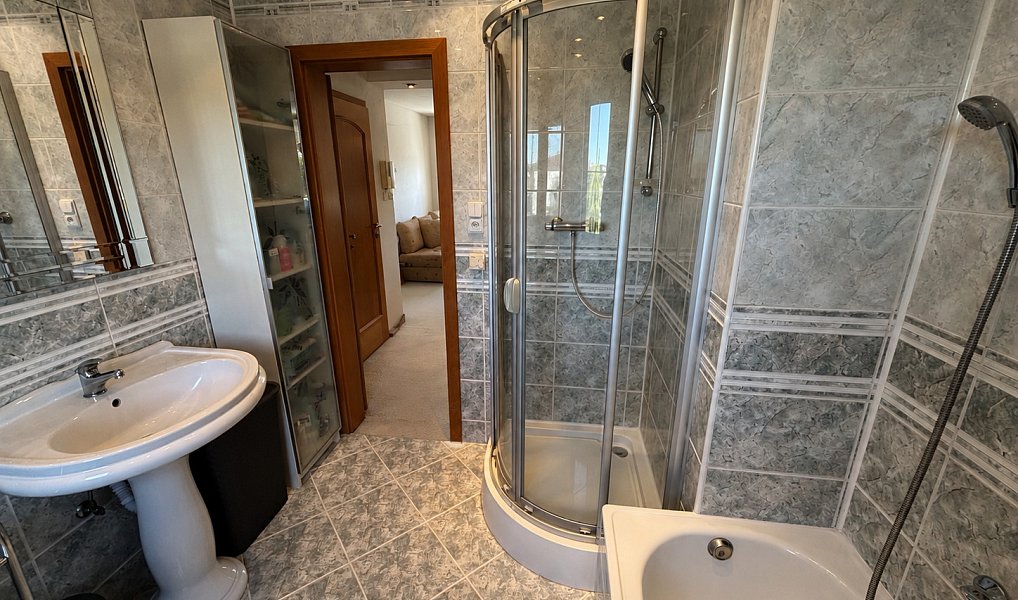 Prodej domu 220 m² s pozemkem 945 m², Šťáhlavy – náhled fotky 17