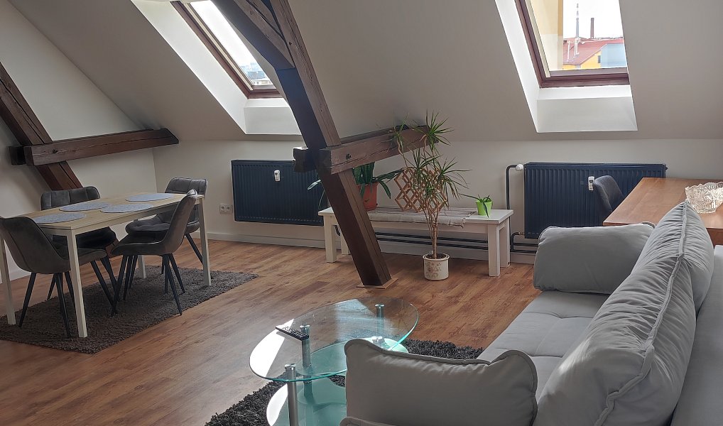 Prodej bytu 3+1 87 m², Cheb – náhled fotky 14