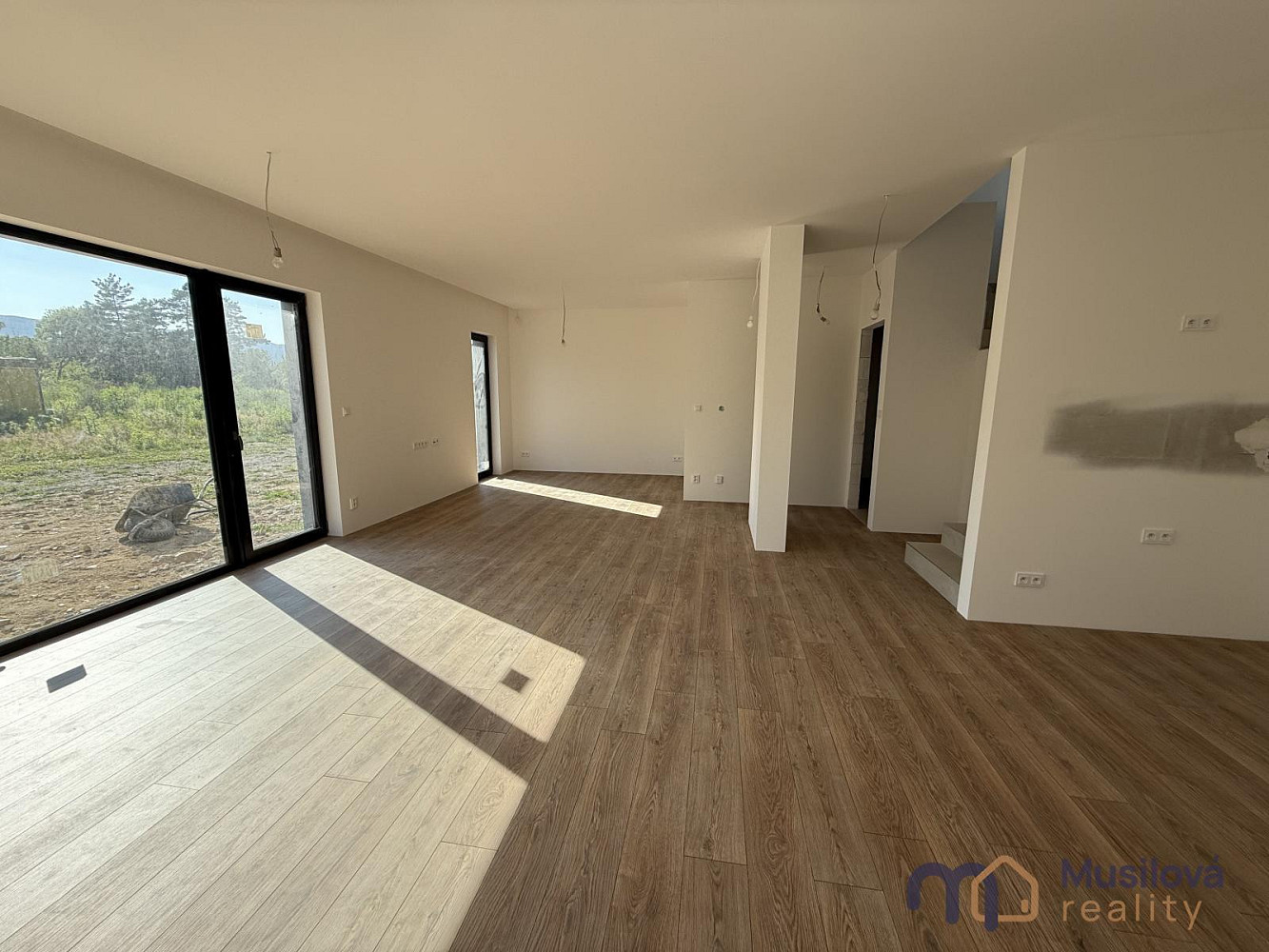 Prodej domu 150 m² s pozemkem 700 m² – fotografie 2