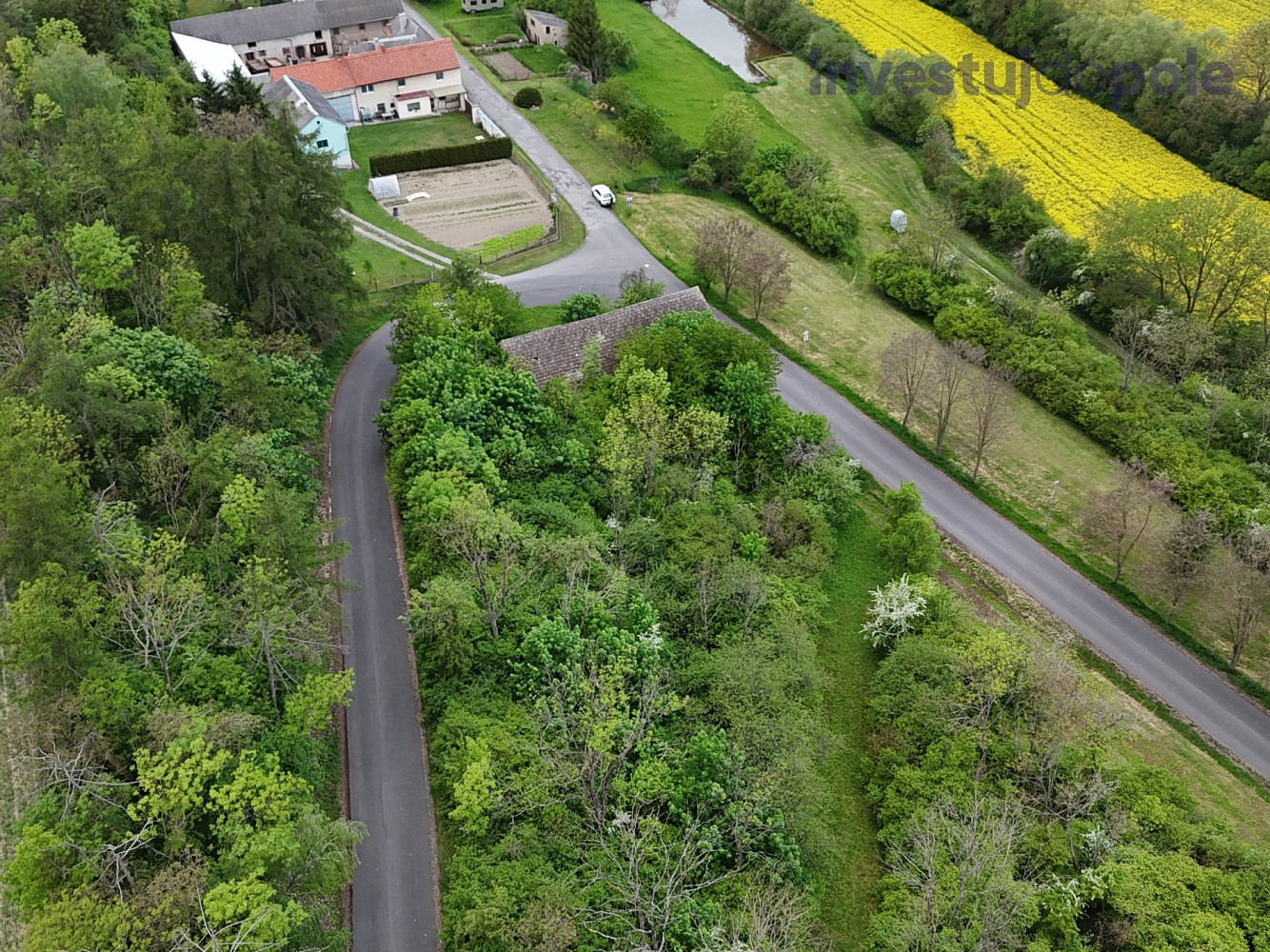Prodej stavebního pozemku 3 001 m² – pohled 4