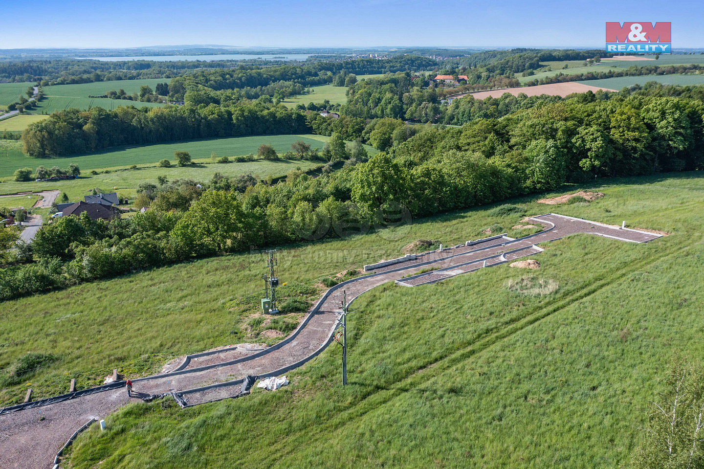 Prodej stavebního pozemku 1 547 m² – fotografie 5
