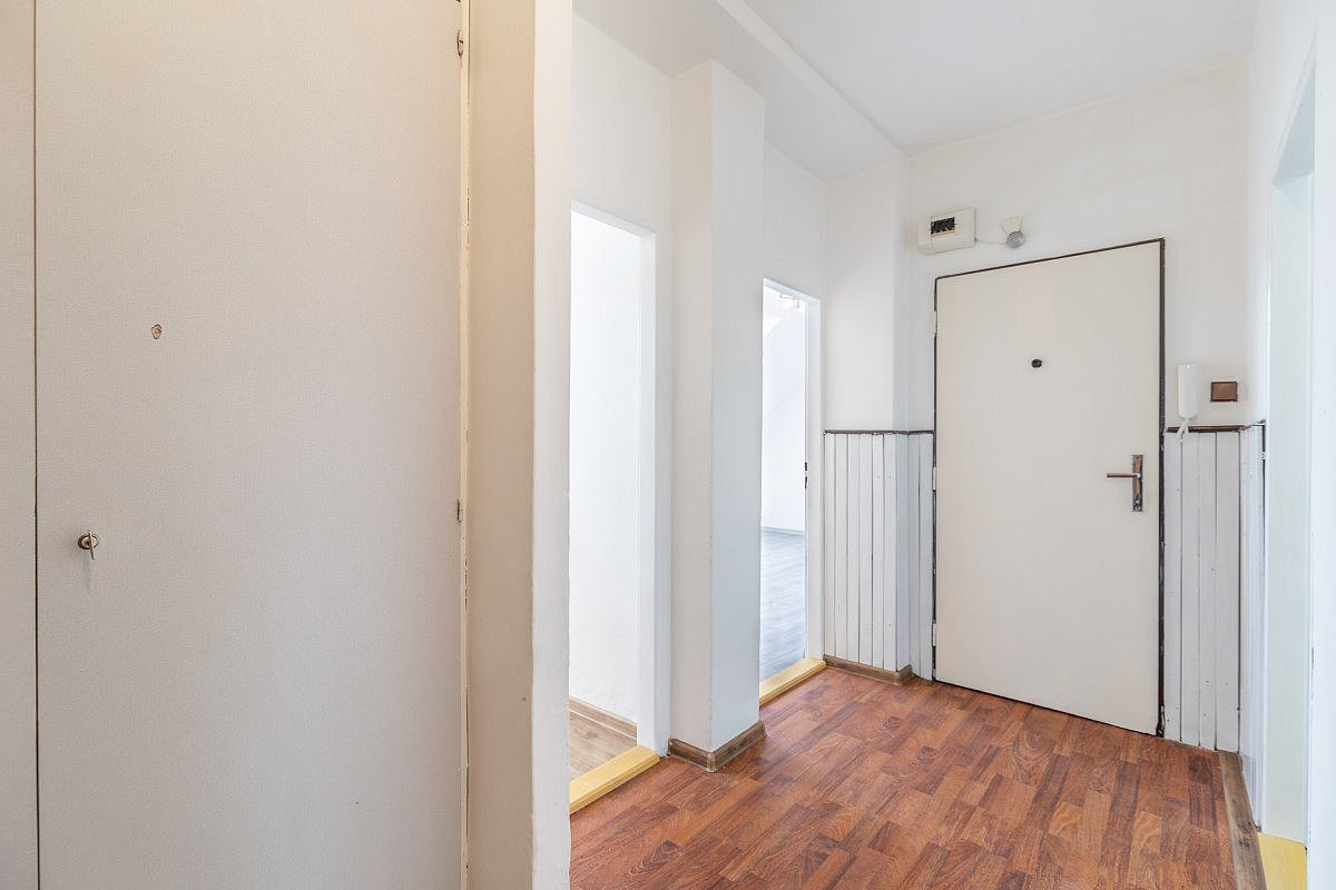 Pronájem bytu 3+1 52 m² – fotografie 3