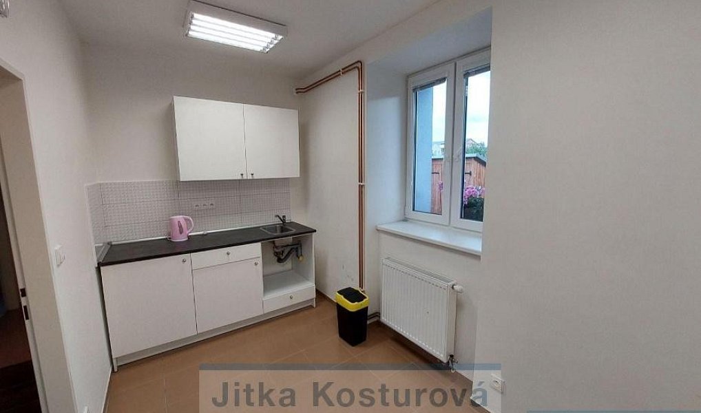 Prodej domu 348 m² s pozemkem 432 m², Krnov – náhled fotky 9