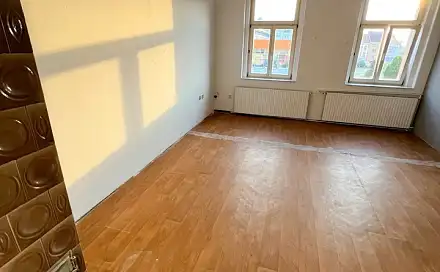 Pronájem bytu 2+1 87 m², 26. dubna, Cheb