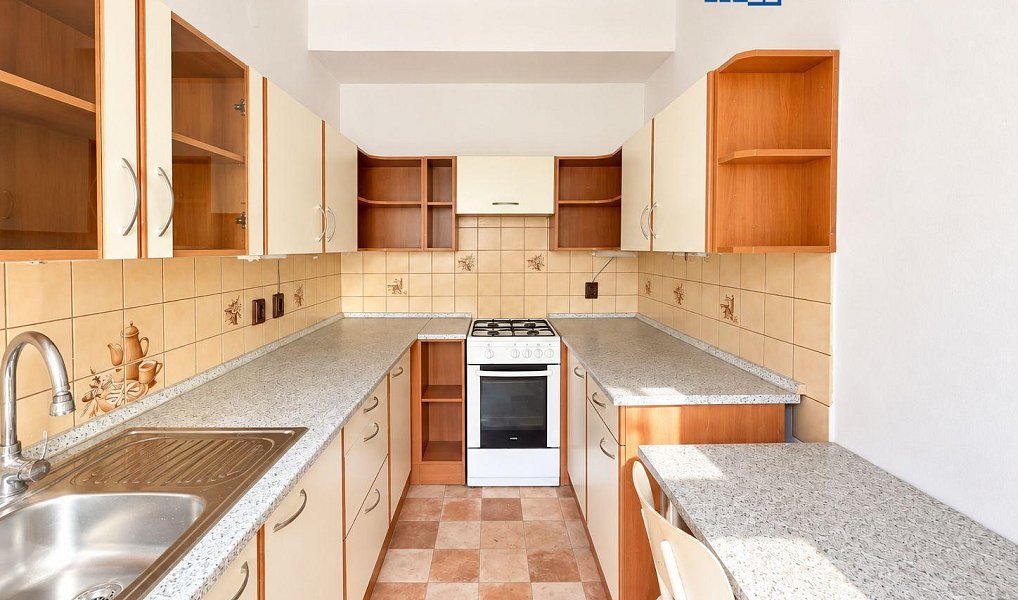 Prodej bytu 3+1 76 m², Teplice – náhled fotky 3