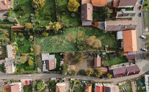 Prodej stavebního pozemku 1 351 m²