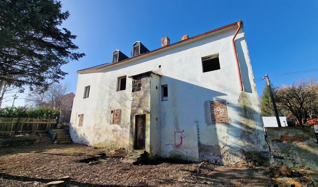 Prodej domu 500 m² s pozemkem 610 m², Lom – náhled fotky 10