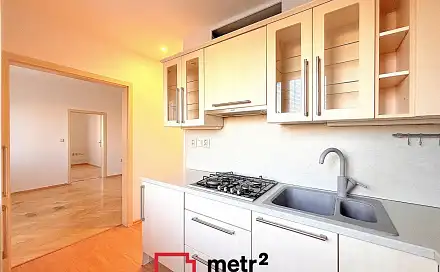 Pronájem bytu 3+1 64 m², Karafiátová, Olomouc - Neředín