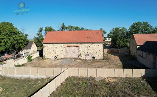 Prodej stavebního pozemku 1 136 m², Peruc - Černochov, okres Louny