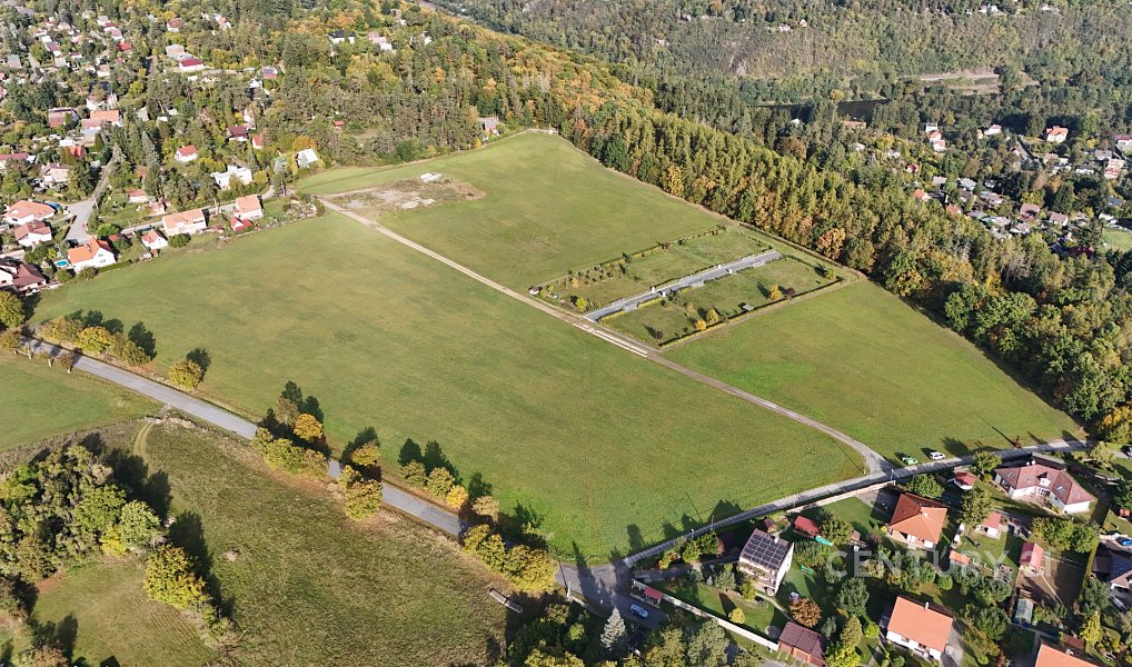 Prodej stavebního pozemku 1 608 m², Hradištko – náhled fotky 4