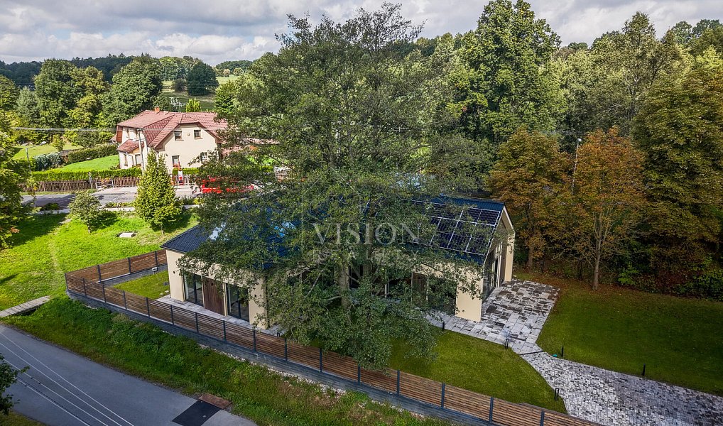 Prodej domu 272 m² s pozemkem 1 091 m², Kamenice – náhled fotky 58