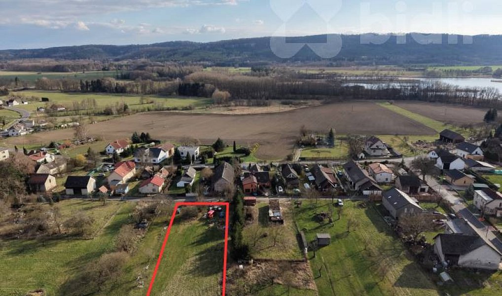 Prodej stavebního pozemku 1 653 m², Žďár – náhled fotky 3