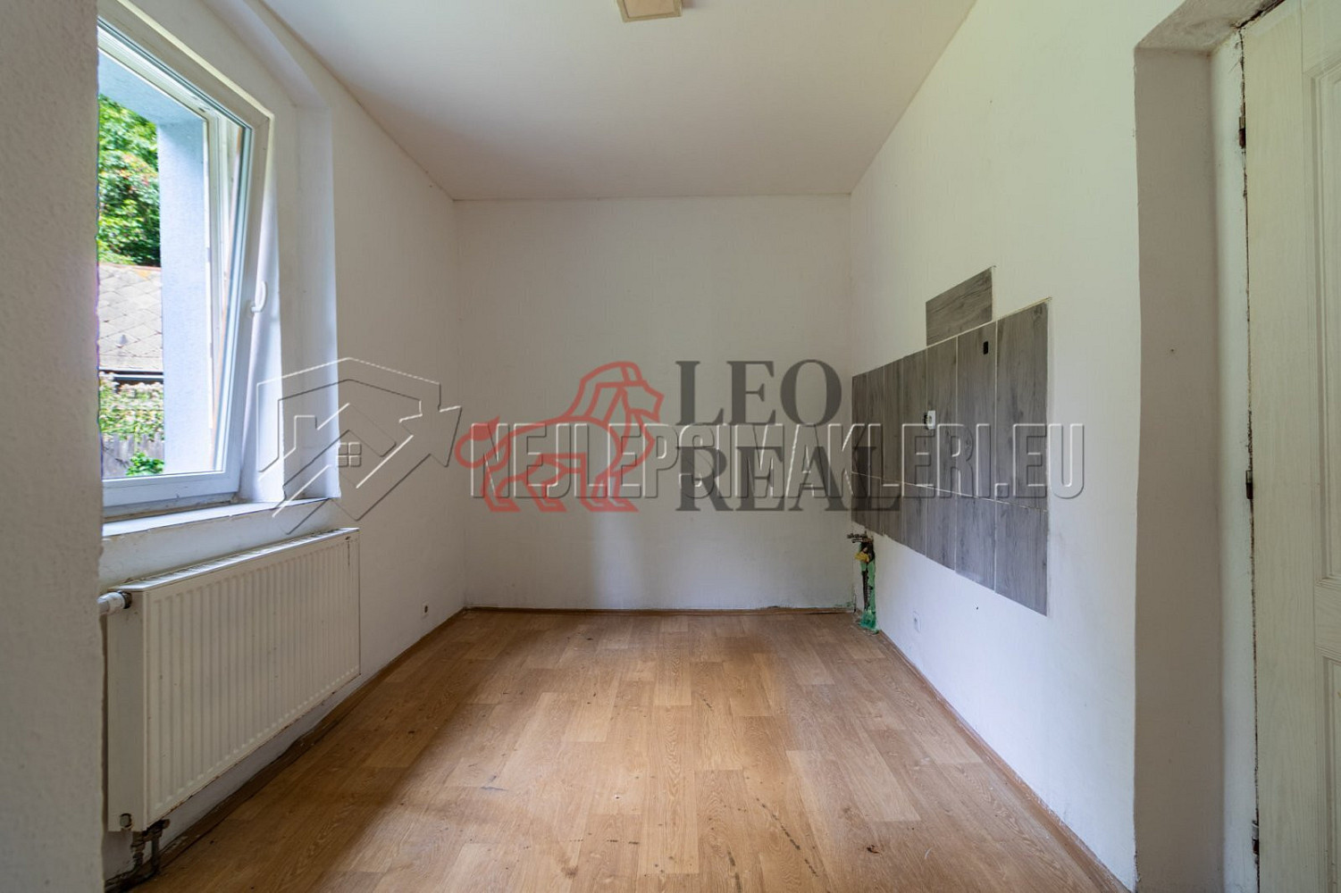 Prodej domu 204 m² s pozemkem 189 m² – fotografie 3