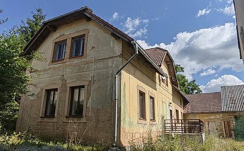 Prodej domu 220 m² s pozemkem 3 168 m², Pláně, okres Plzeň-sever
