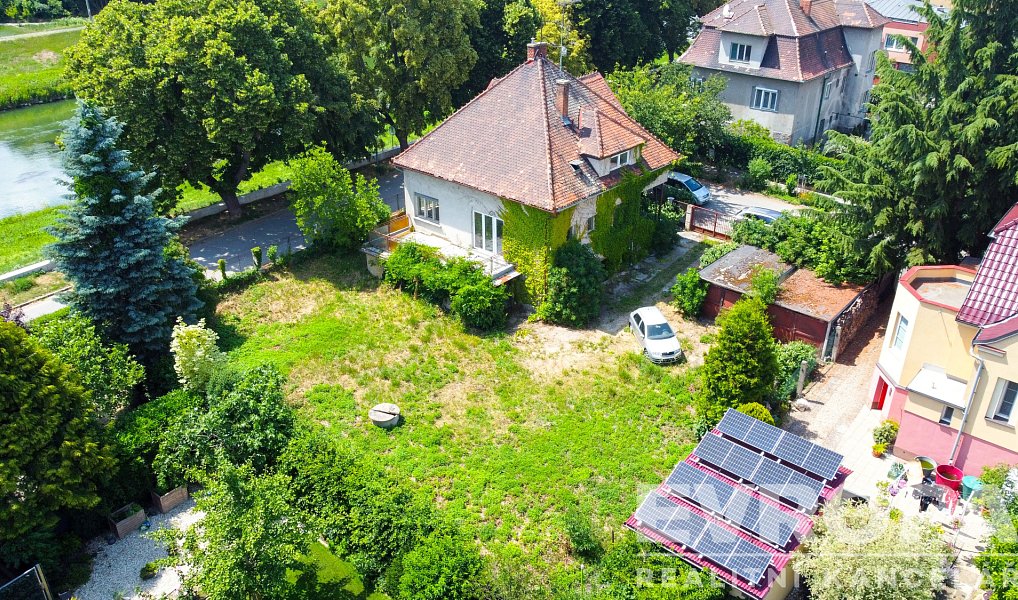 Prodej domu 300 m² s pozemkem 826 m², Břeclav – náhled fotky 10