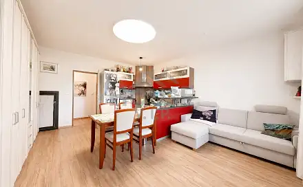 Prodej bytu 2+kk 56 m², Marty Krásové, Praha 9 - Čakovice