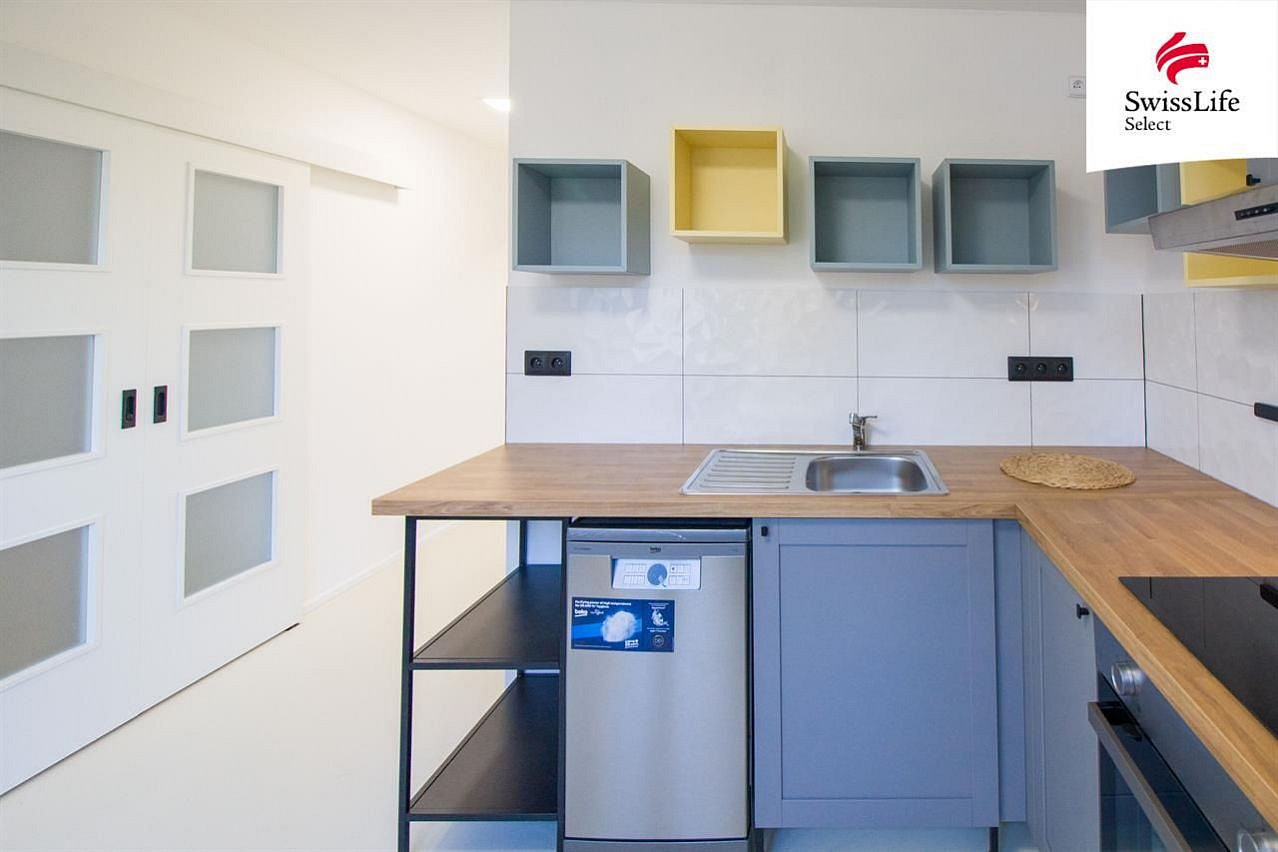 Pronájem bytu 2+1 58 m² – fotografie 3