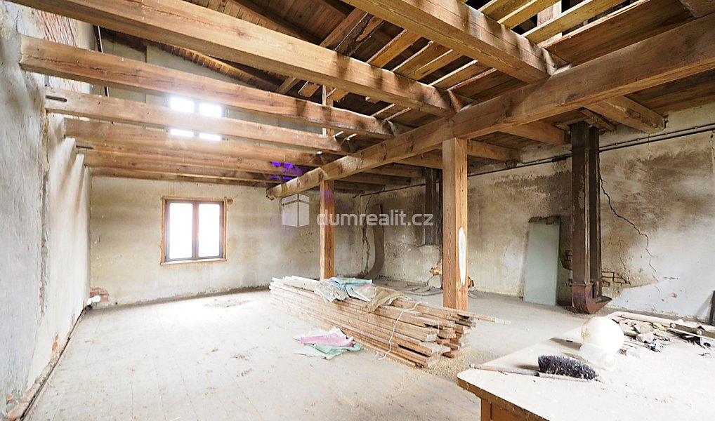 Prodej výrobních prostor 4 412 m², Mšeno – náhled fotky 18