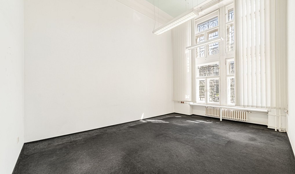 Prodej ubytovacího objektu 2 444 m², Ostrava – náhled fotky 7