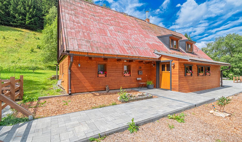 Prodej chaty/chalupy 328 m² s pozemkem 1 754 m², Bělá pod Pradědem – náhled fotky 3