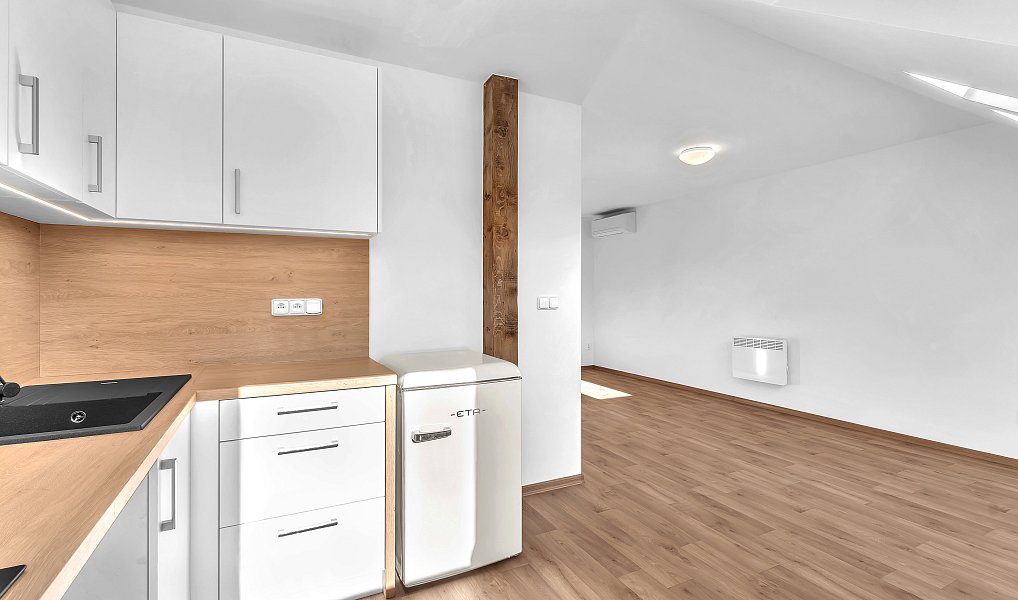 Pronájem bytu 2+kk 44 m², Vamberk – náhled fotky 4