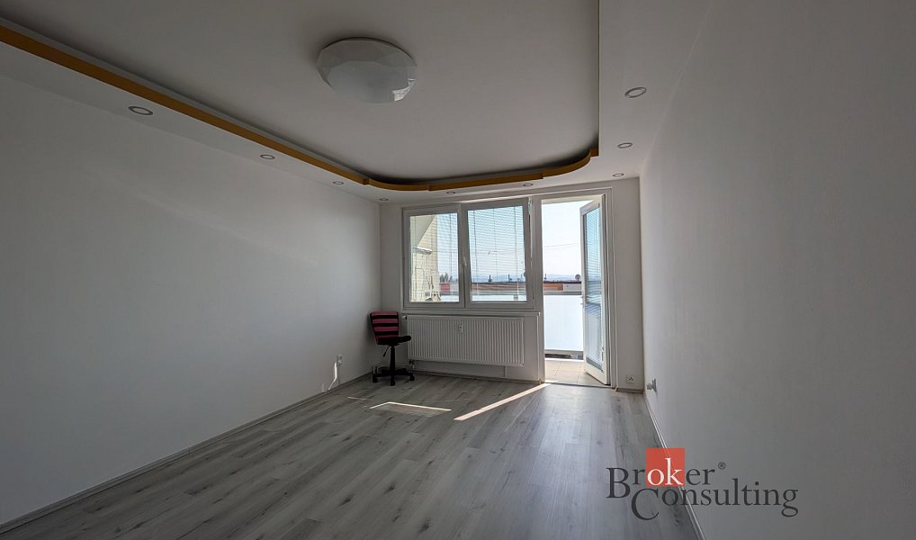 Pronájem bytu 3+1 71 m², Domažlice – náhled fotky 13