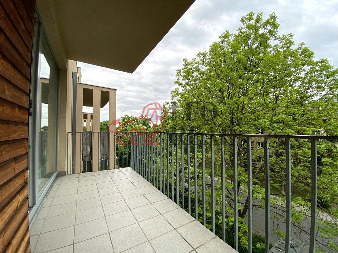 Pronájem bytu 3+kk 66 m² – fotografie 3