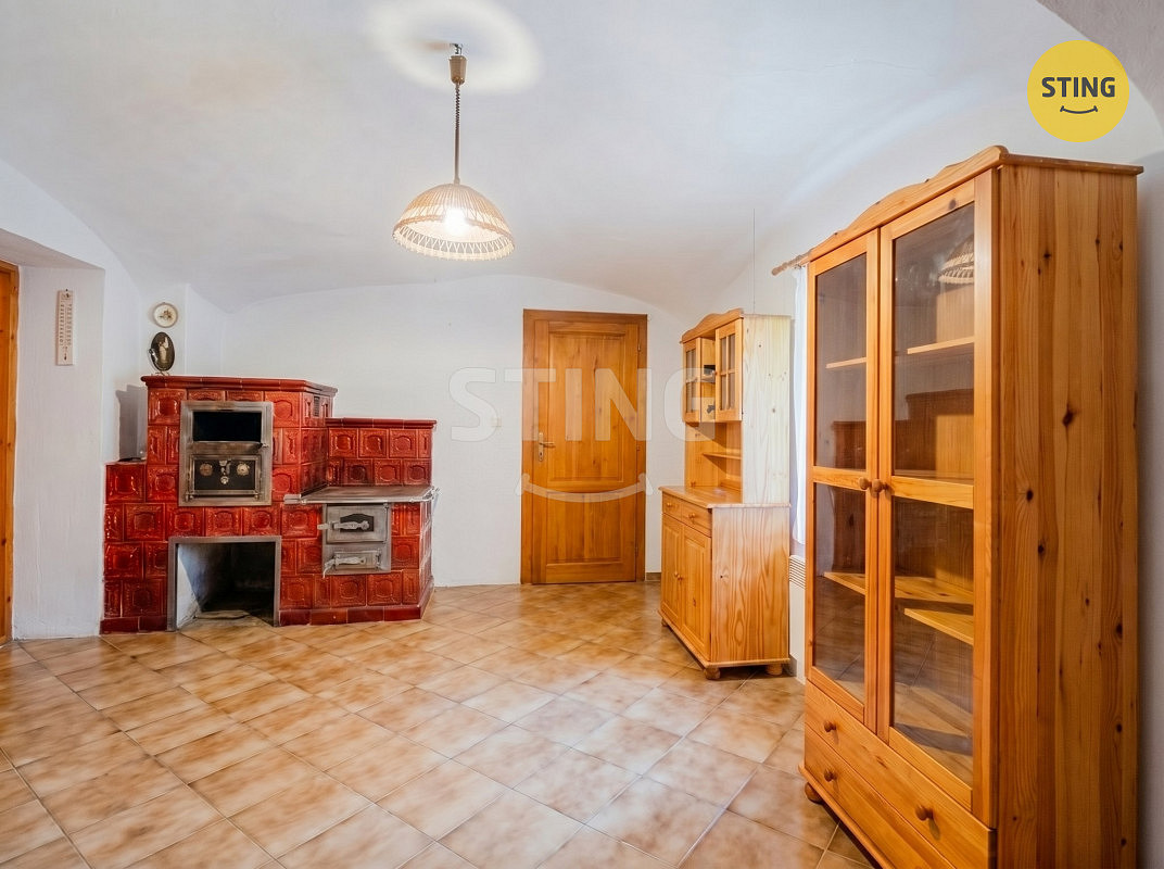 Prodej domu 200 m² s pozemkem 2 191 m² — photo 3
