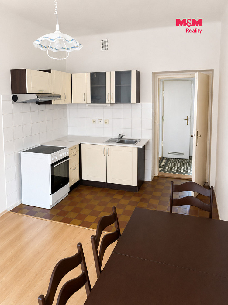 Pronájem bytu 1+1 48 m² — photo 3
