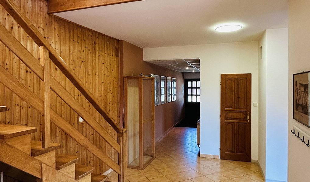 Prodej domu 347 m² s pozemkem 2 048 m², Radslavice – náhled fotky 13