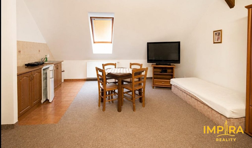 Prodej nájemního domu, činžáku 2 434 m², Nová Bystřice – náhled fotky 26